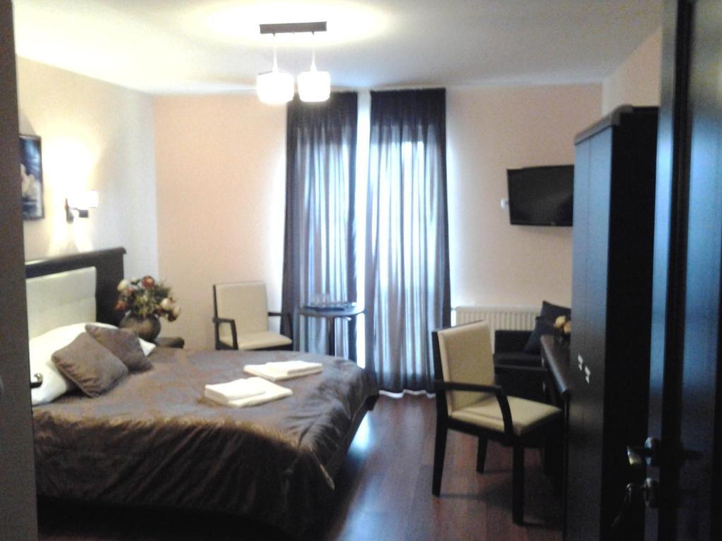 Hotel Skarpa เซย์นี ภายนอก รูปภาพ