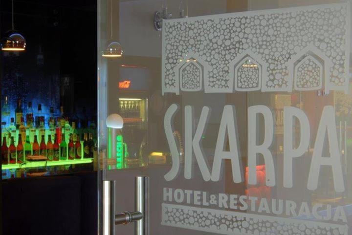 Hotel Skarpa เซย์นี ภายนอก รูปภาพ
