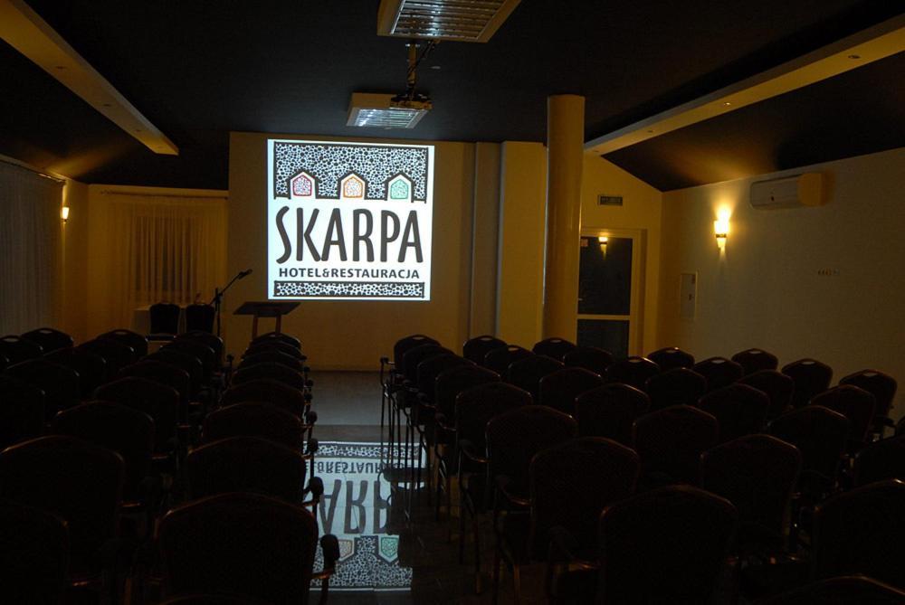 Hotel Skarpa เซย์นี ภายนอก รูปภาพ